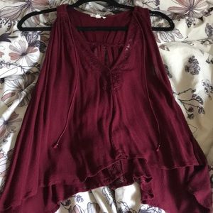 Maroon flowing backless top